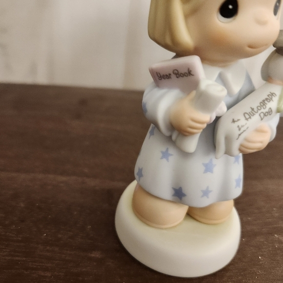 Precious Moments Graduation Figurine with Cap and Diploma - Picture 4 of 9